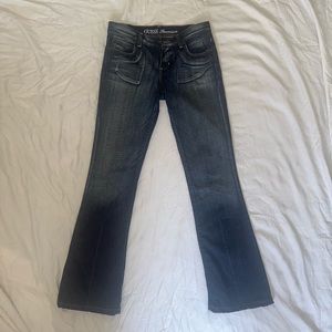 GUESS JEANS SIZE 26 WAIST